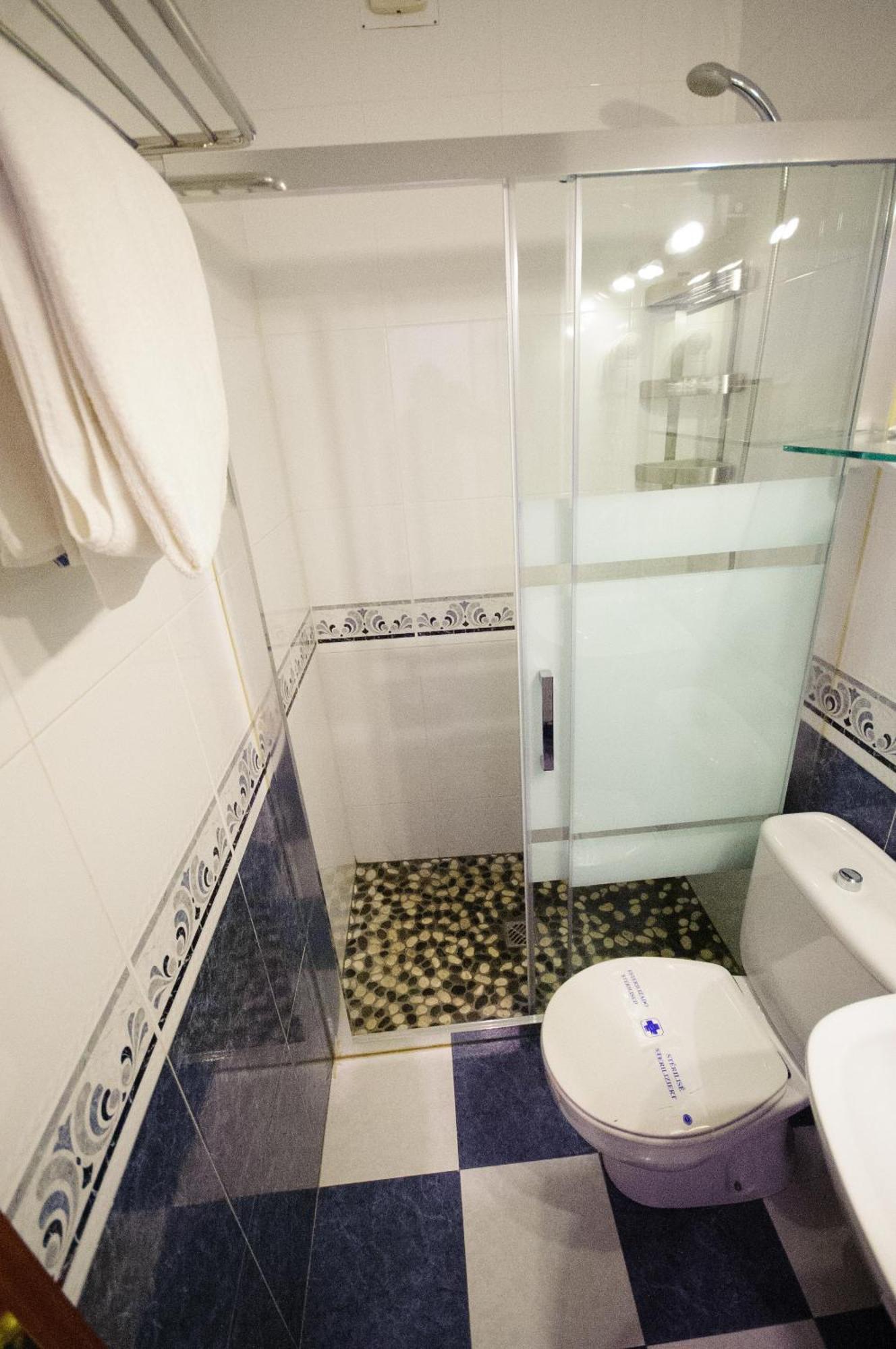 Hostal Restaurante La Trucha Benavente Rom bilde